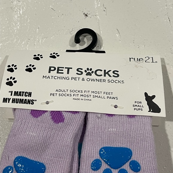 ✨✨Purple Floral Socks with Matching Pet Socks ✨✨ - Picture 3 of 5
